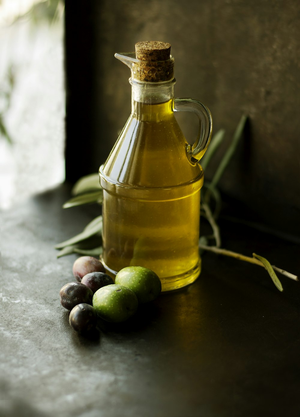 Cold-Pressed Groundnut Oil
